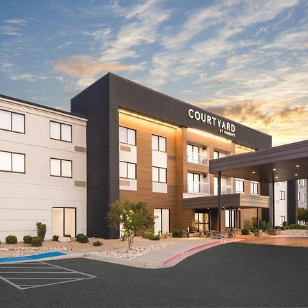Отель Courtyard El Paso Airport Экстерьер фото